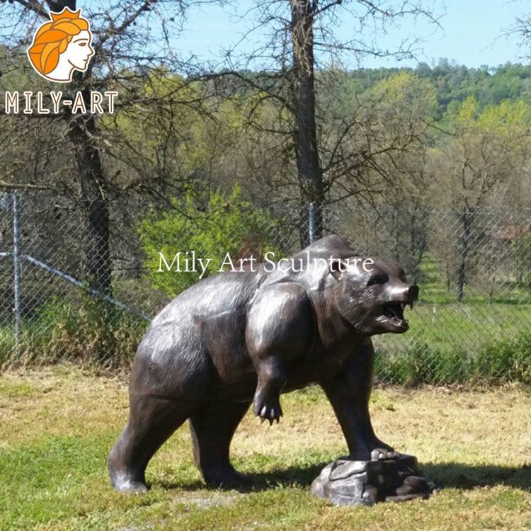 6.bear lawn ornaments mily sculpture