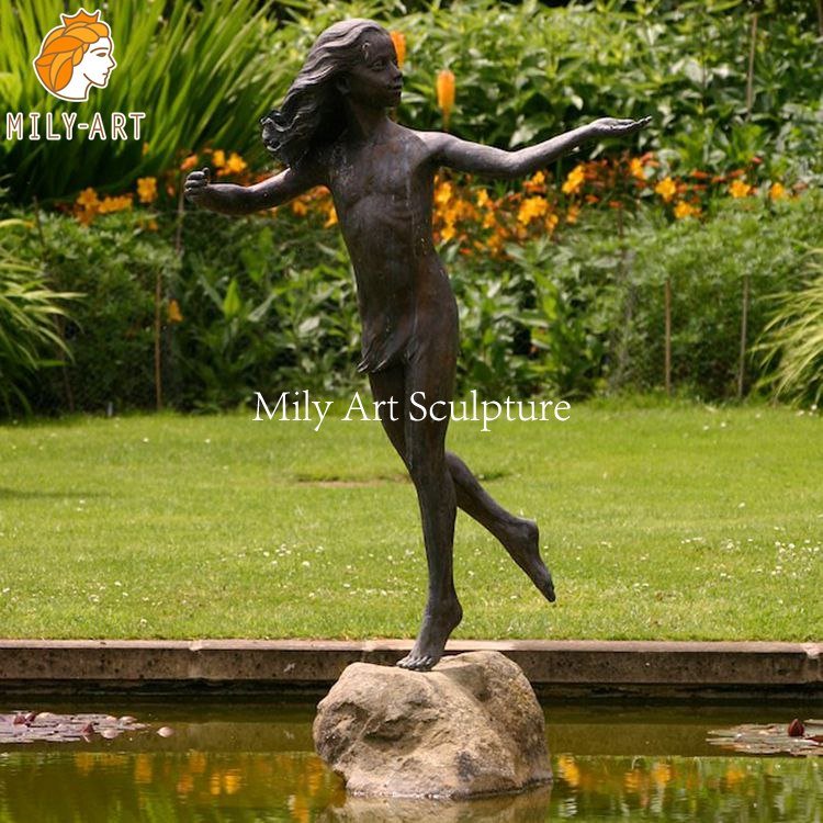 6.bronze dancing couple mily sculpture