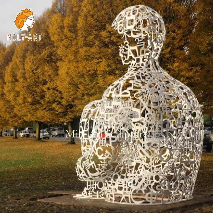 3.abstract letter human figure sculpture mily sculpture