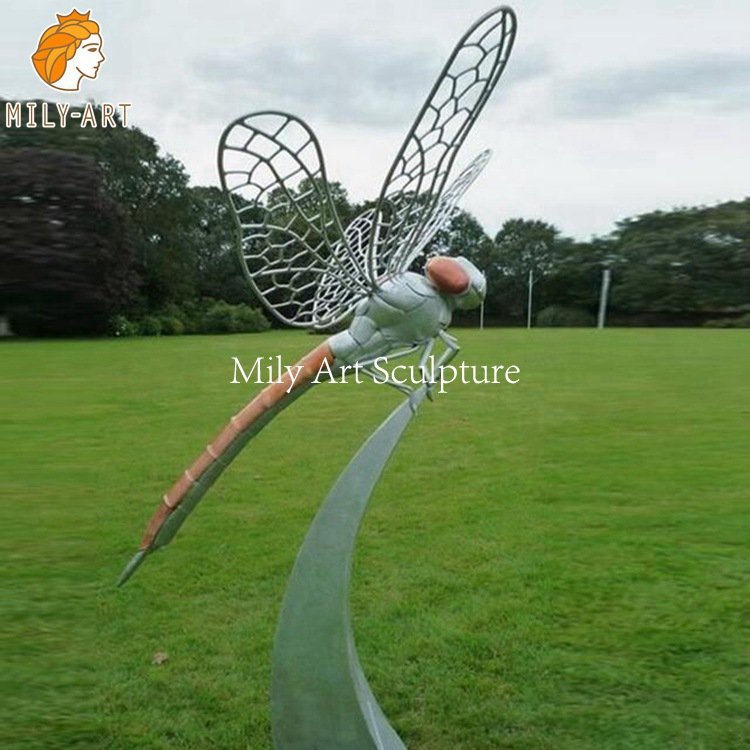 4.metal dragonfly sculpture mily sculpture
