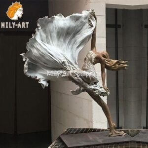 1.bronze woman sculpture mily sculpture