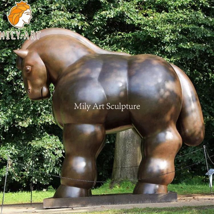 3.fat horse sculpture mily sculpture