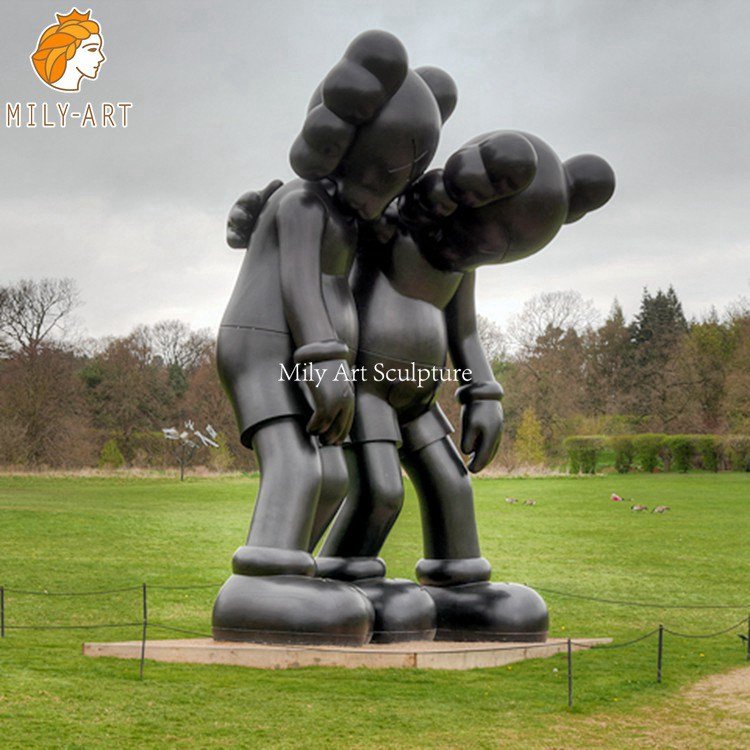 Large Fiberglass Kaws Companion Sculpture Factory Supplier MLFS