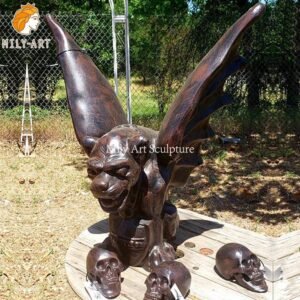 1.bronze gargoyle statues-Mily Sculpture