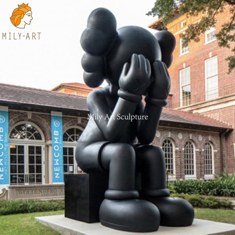 Large Fiberglass Kaws Companion Sculpture Factory Supplier MLFS