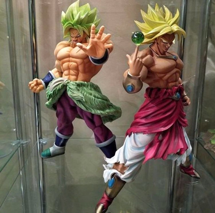 3.2.Broly statue-Mily Statue