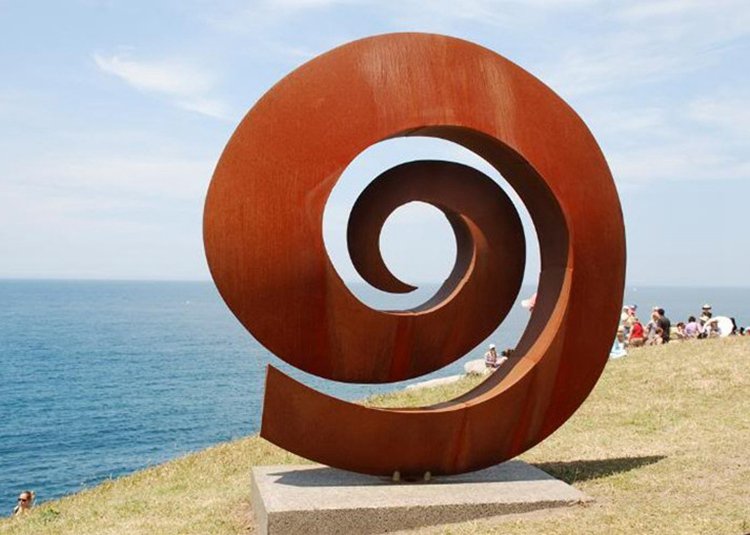 Corten steel sculpture for seaside