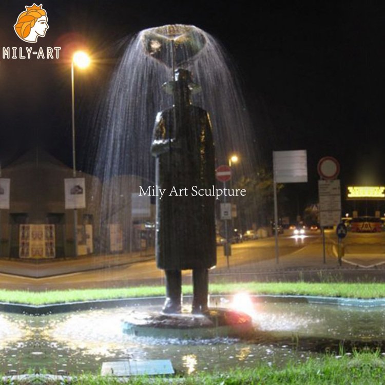 4. rain man fou ntain-Mily Statue