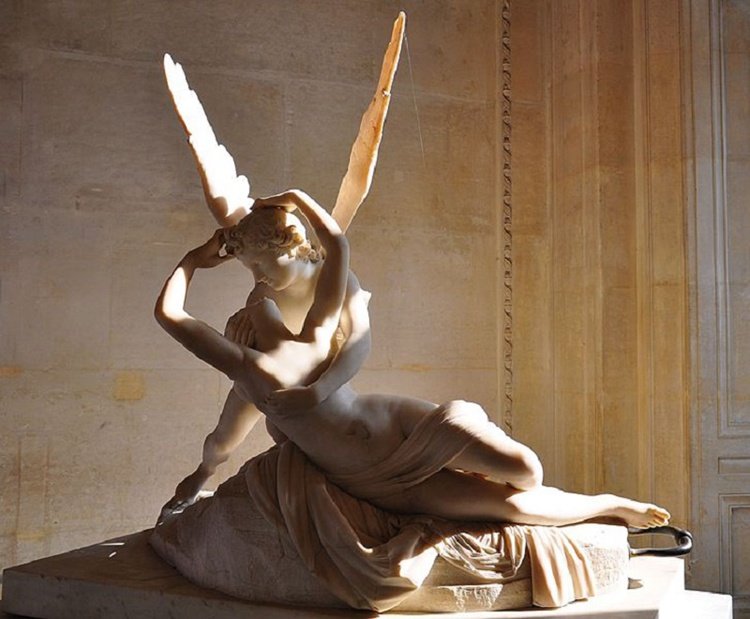 cupid and psyche sculpture