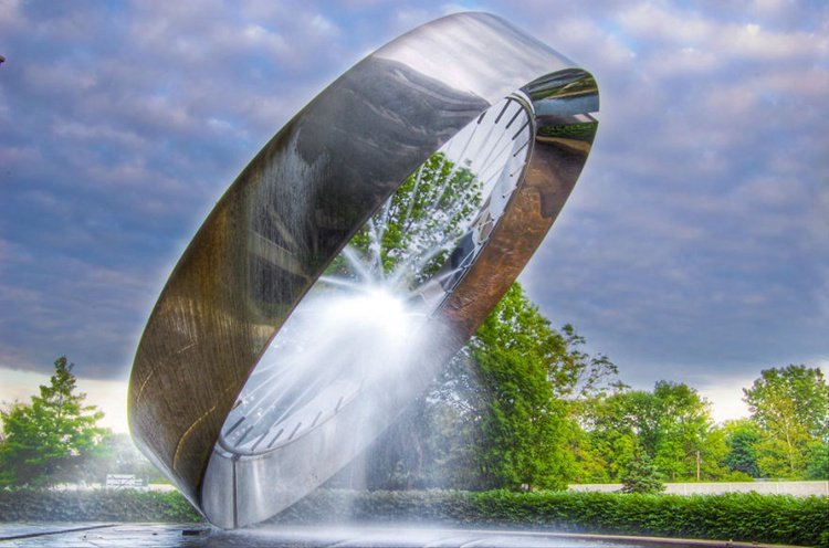 metal ring sculpture fountains