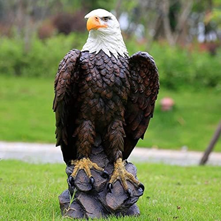 2. eagle statue