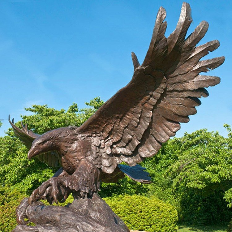3. eagle statue
