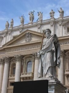 st. peter statue outside st. peters basilica