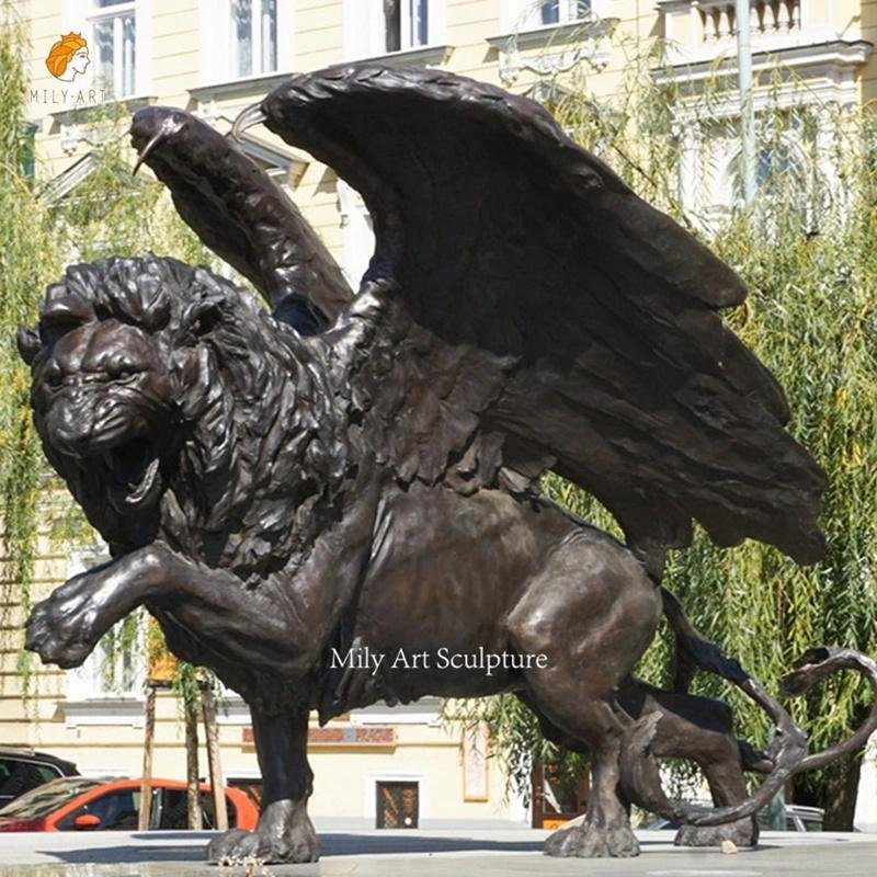 outdoor life size bronze winged lion statue mlbs 170 (复制)