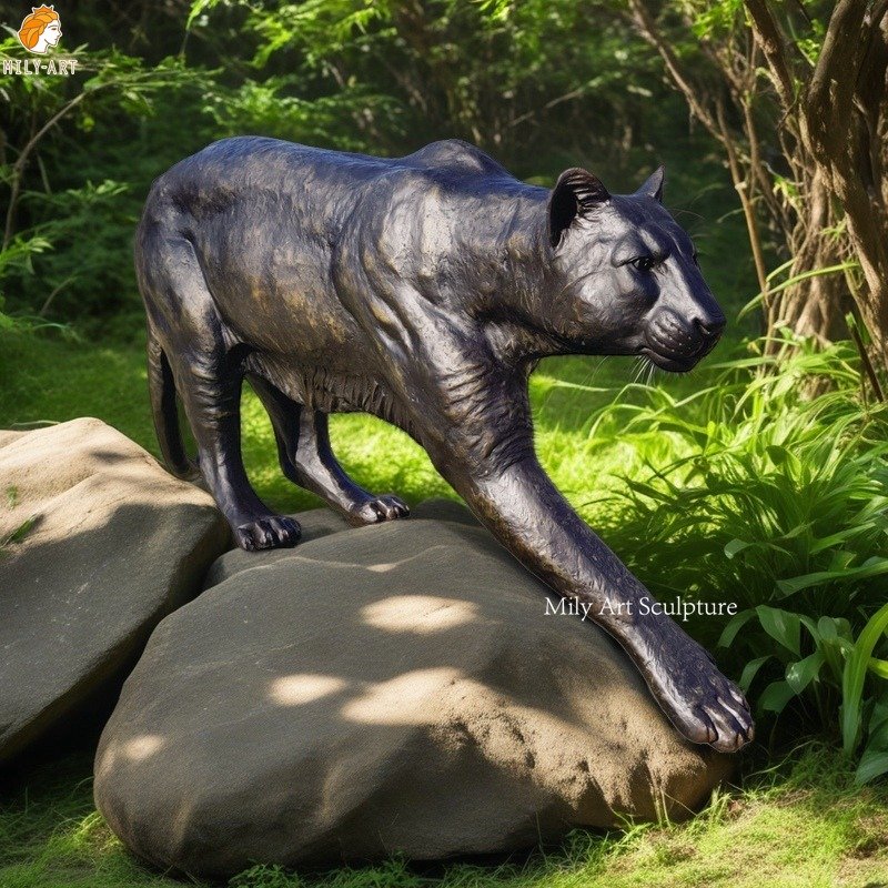 life size outdoor bronze panther statue