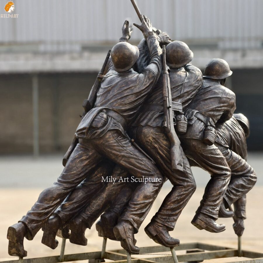 Custom Military Bronze WWII Soldier Statue MLBS-307 - Image 2