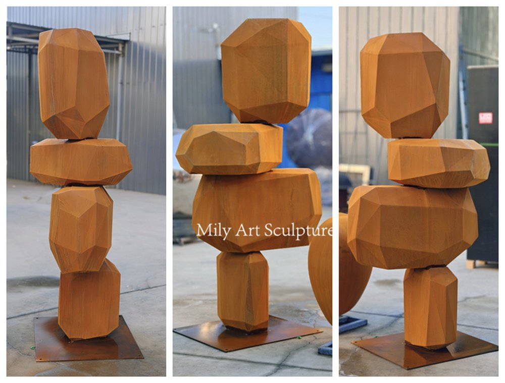 Outdoor Corten Steel Stacked Rock Sculpture Details