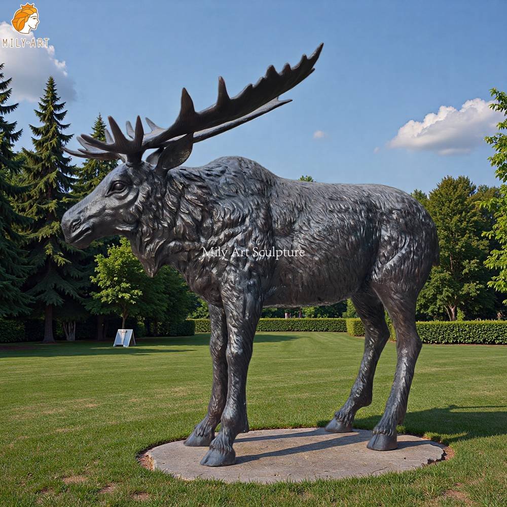 Moose Bronze Life-Size Sculpture for Outdoor Decor