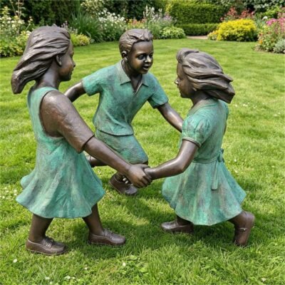 Three-child bronze lawn statues "Circle of Friends Dancing" for park