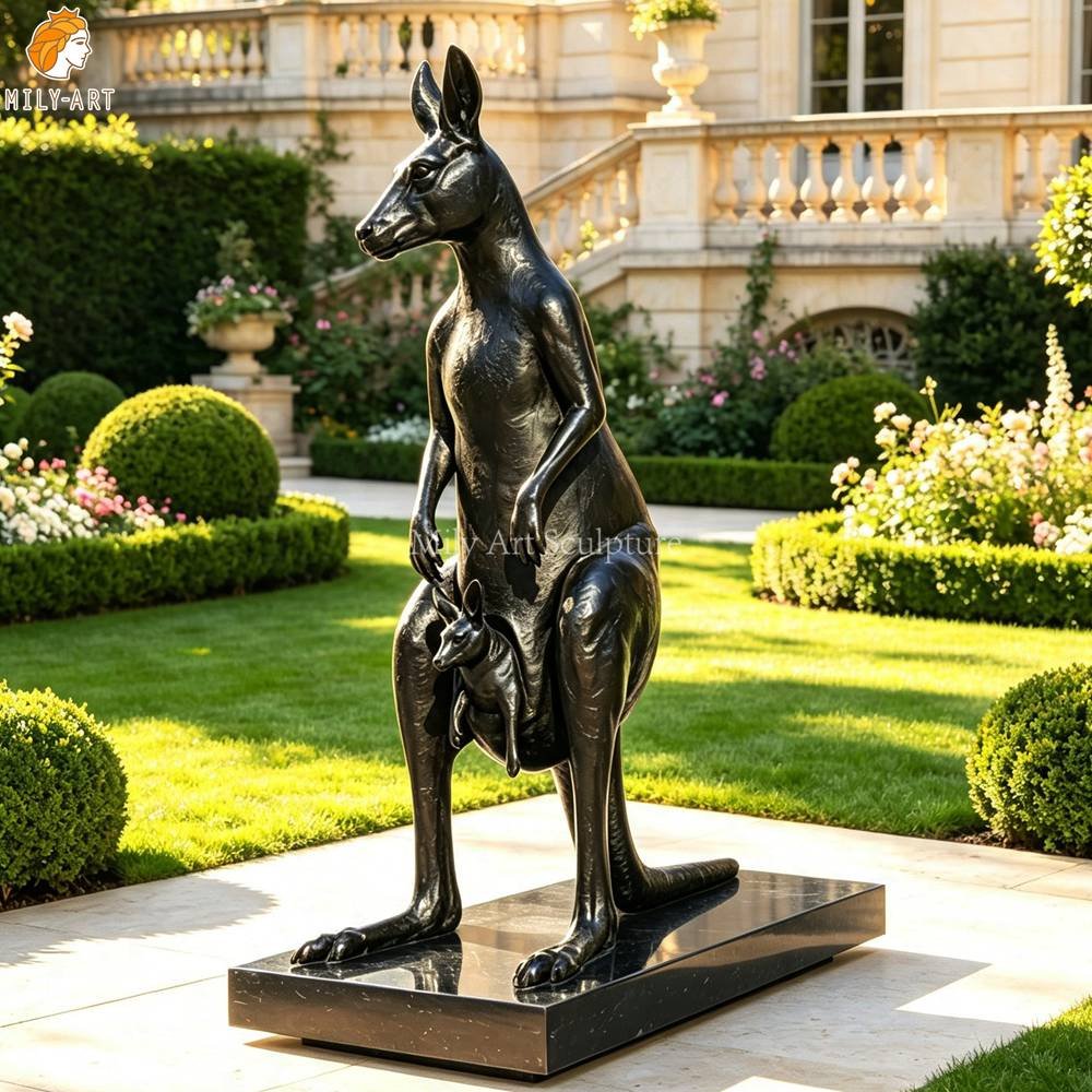 Life-Size Bronze Kangaroo Statue with a Cub MLBS-384 Life-Size Bronze Kangaroo Statue with a Cub for Garden