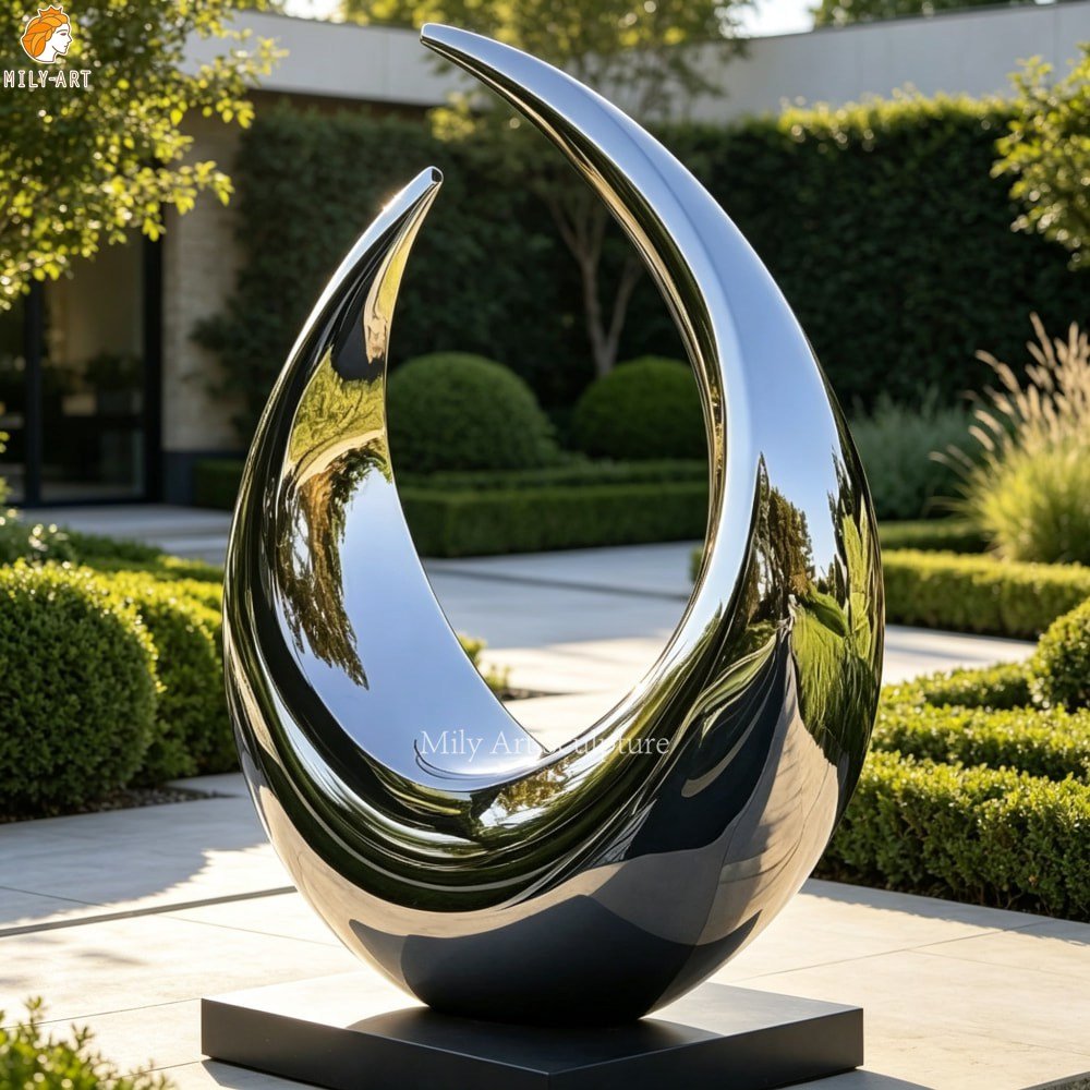 Abstract Mirror Stainless Steel Crescent Sculpture for Villa Garden Landscape