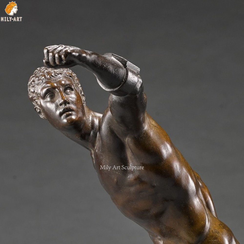 Bronze Borghese Gladiator Sculpture Replica MLBS-398 Bronze Borghese Gladiator Sculpture Replica Detail